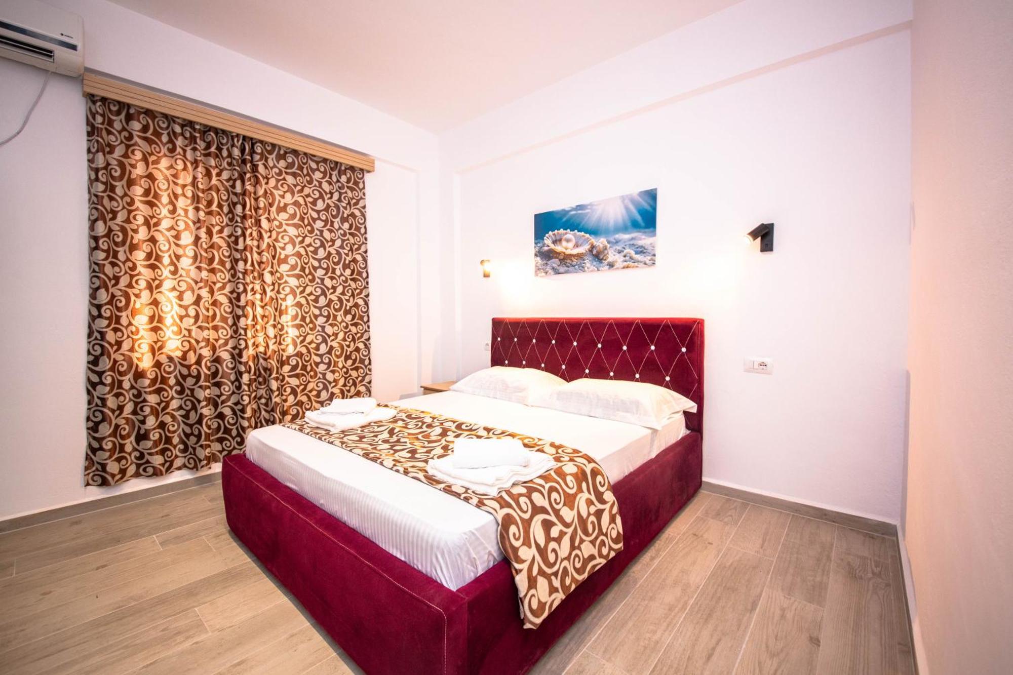 Hotel Perla Ксамил Екстериор снимка