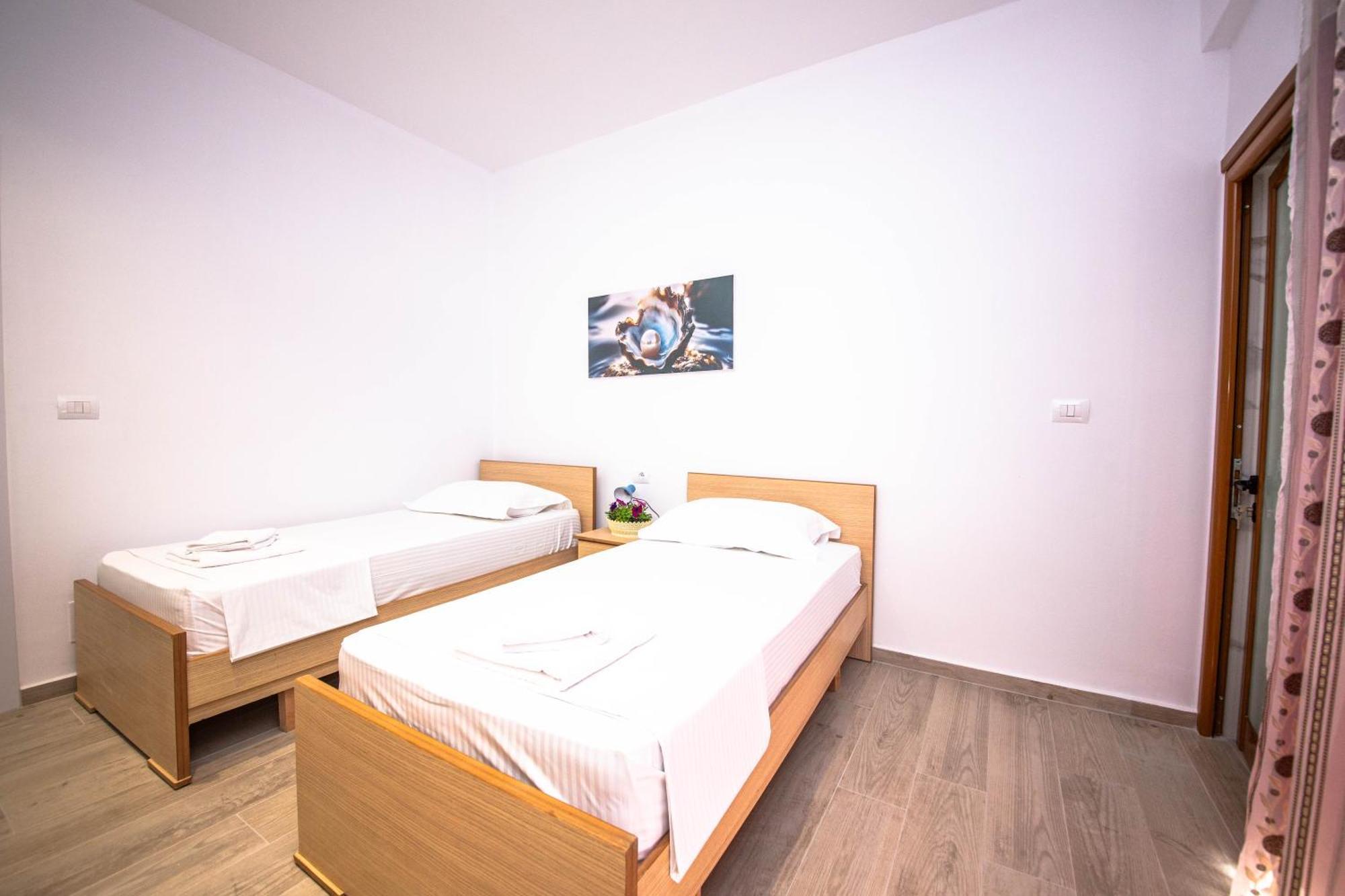 Hotel Perla Ксамил Екстериор снимка