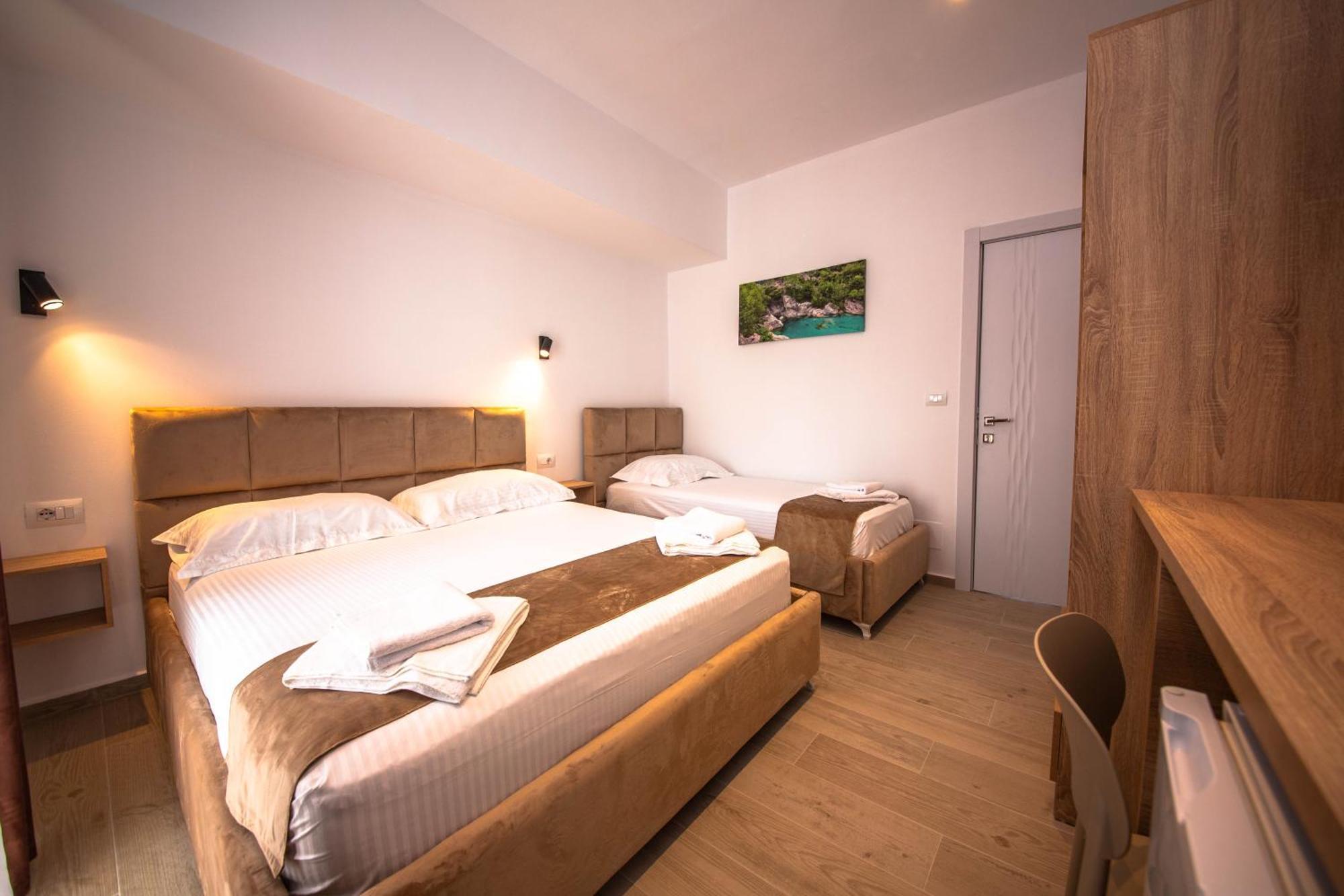 Hotel Perla Ксамил Екстериор снимка