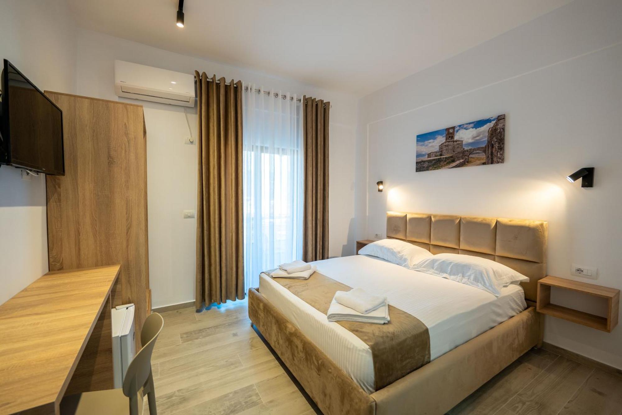 Hotel Perla Ксамил Екстериор снимка