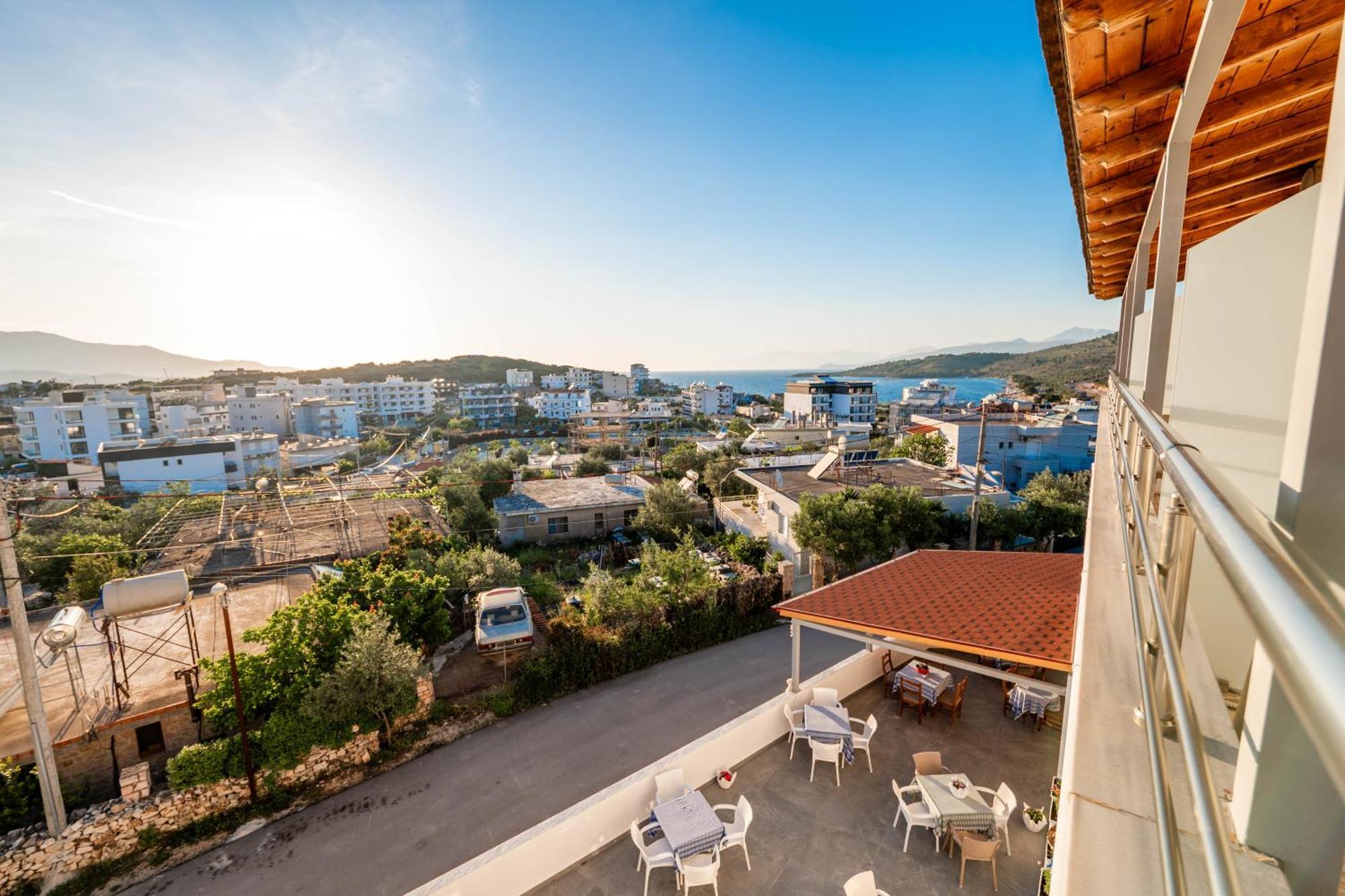 Hotel Perla Ксамил Екстериор снимка