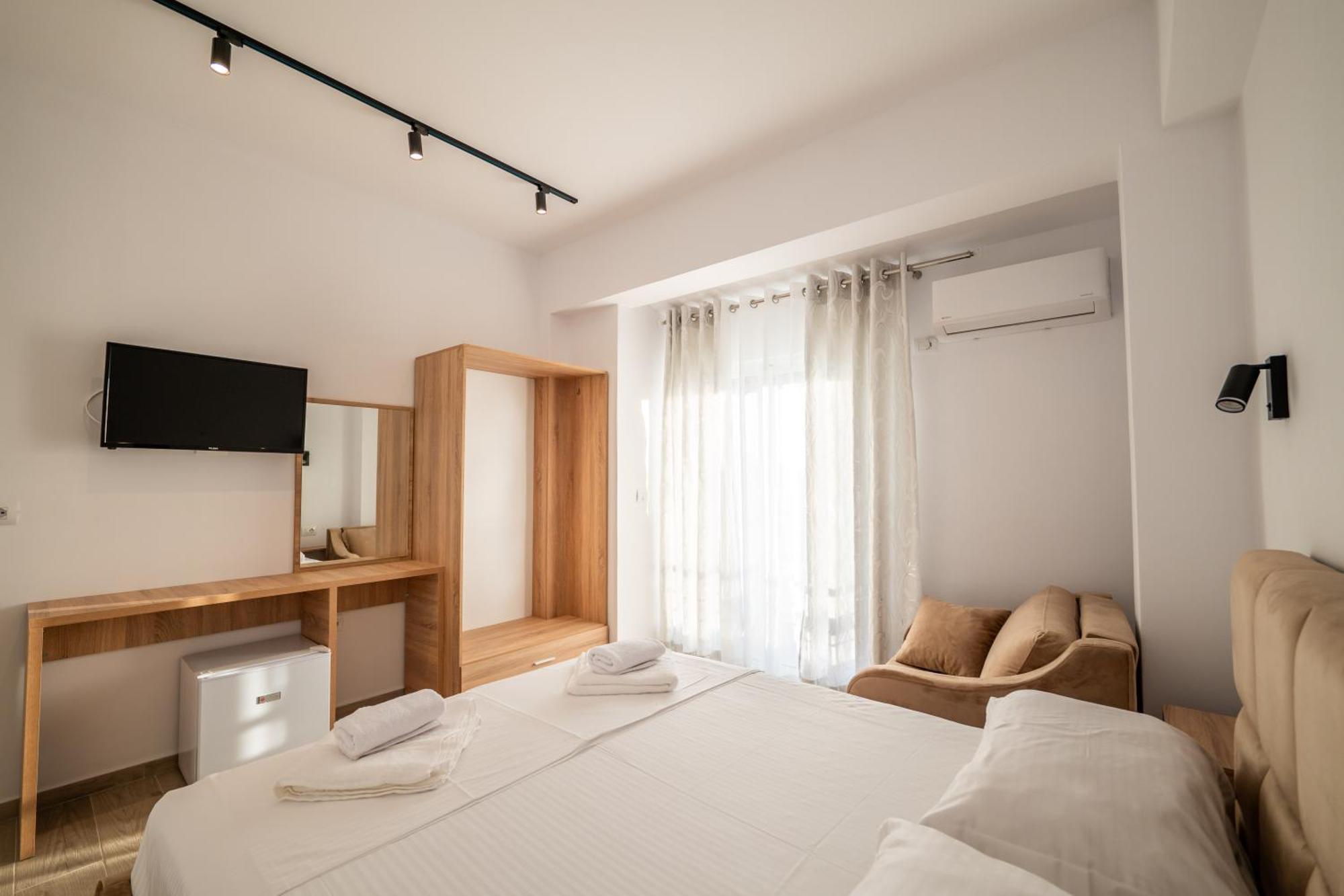 Hotel Perla Ксамил Екстериор снимка