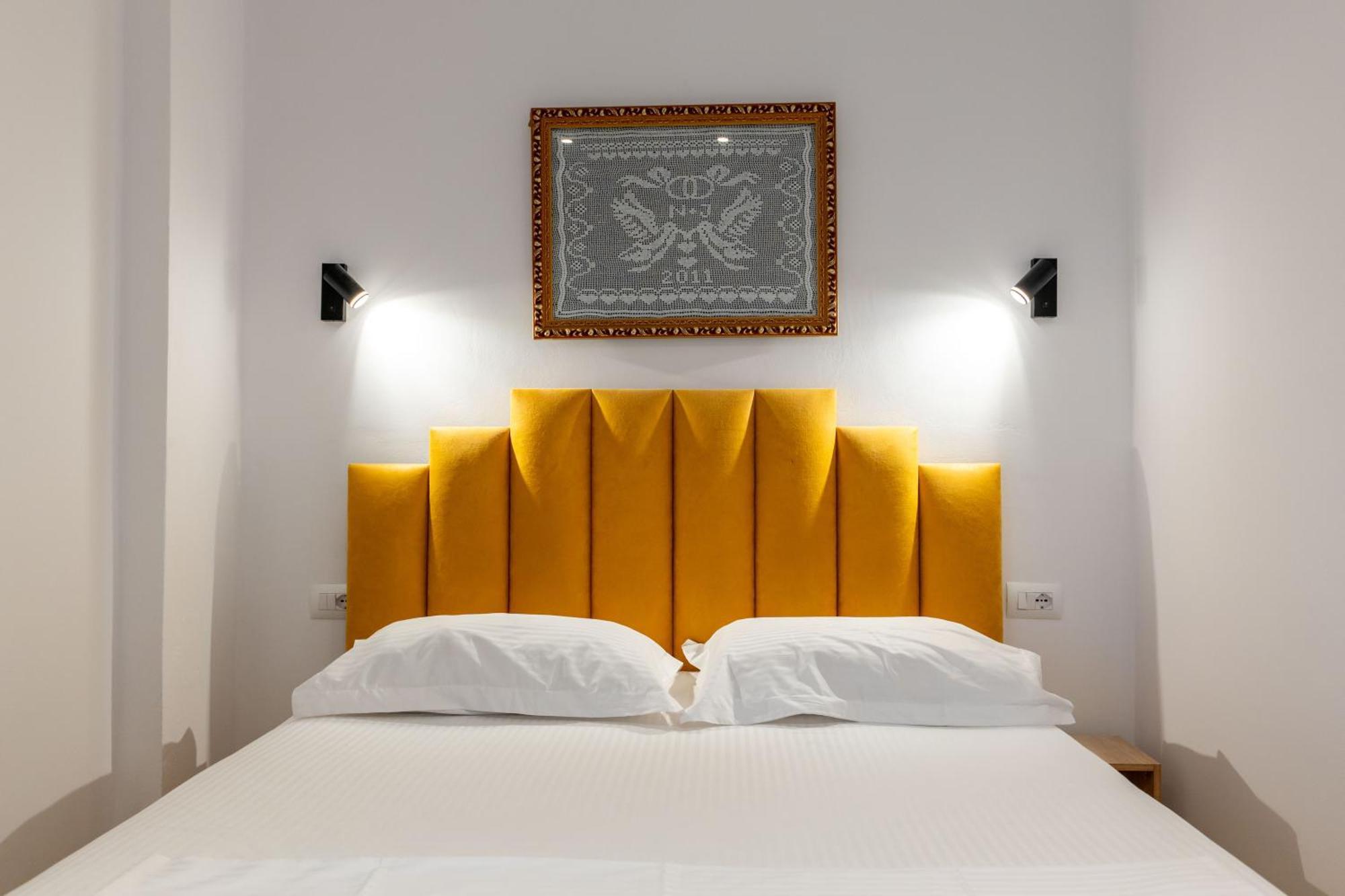 Hotel Perla Ксамил Екстериор снимка
