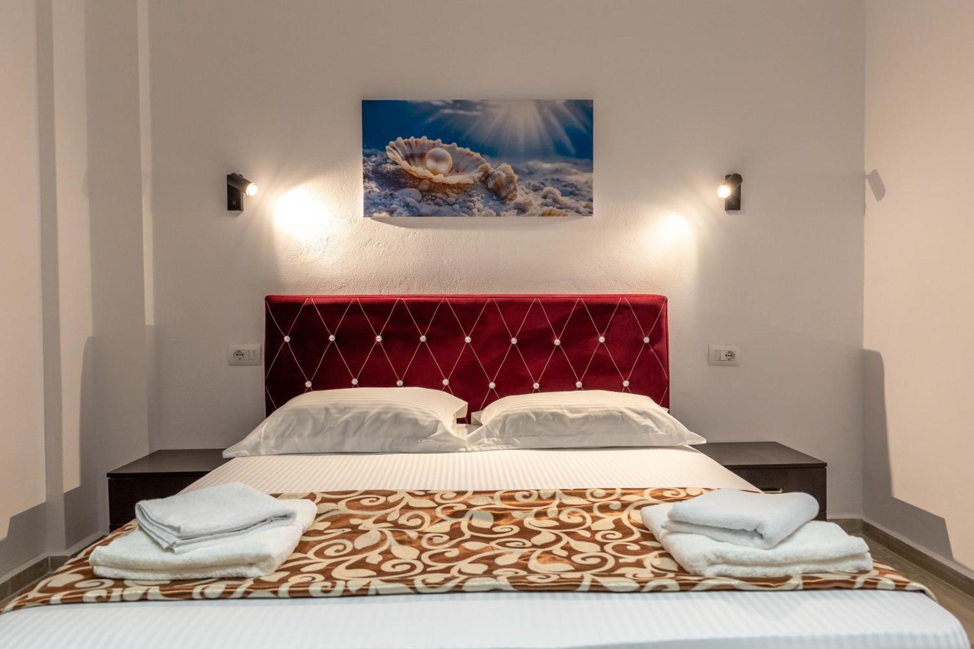 Hotel Perla Ксамил Екстериор снимка