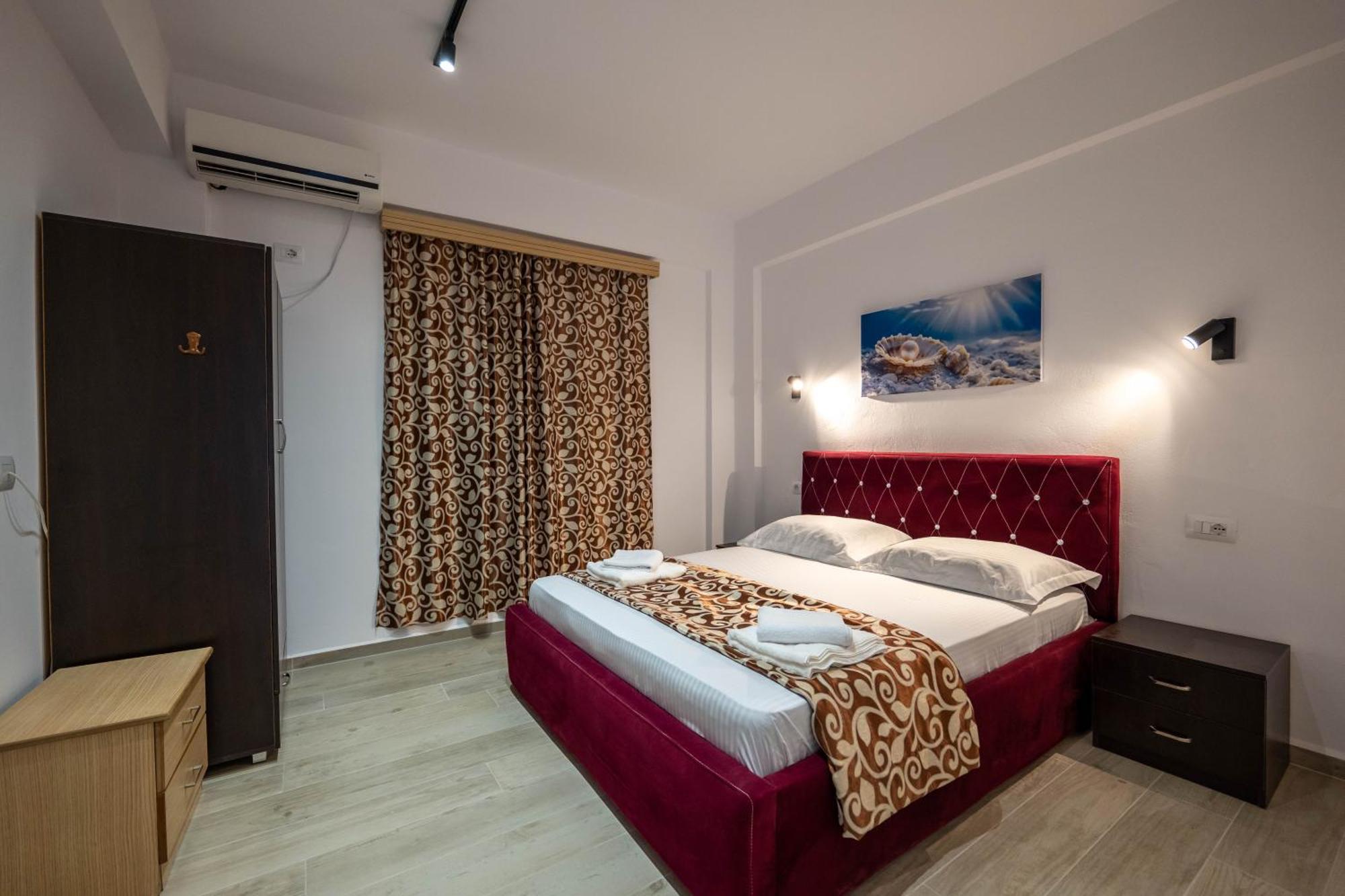 Hotel Perla Ксамил Екстериор снимка